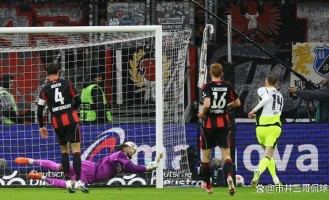 德甲神剧本！多特3-3法兰克福补时5分钟连轰2球8分差距争冠悬了