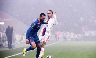 2-0完胜尼斯，33岁拜仁旧将利剑出鞘助力法甲第三豪取13连胜