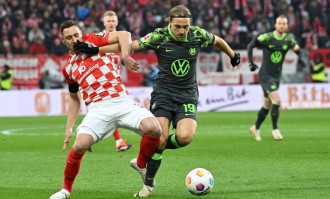 欧协联生死续命战！克拉约瓦主场死磕美因茨，罗超锐锋硬刚德甲铁卫