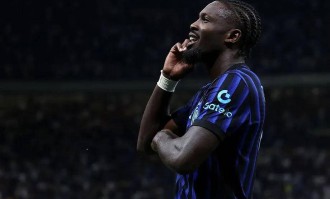 谁将竞逐2026年金球奖？姆巴佩为皇马闪耀，哈兰德效力曼城