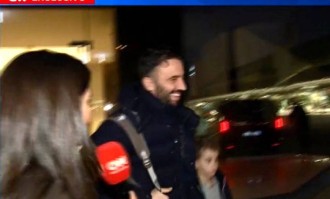 阿莫林回国远离曼联不禁开怀大笑，不必再受访500次！曝与巨头矛盾细节